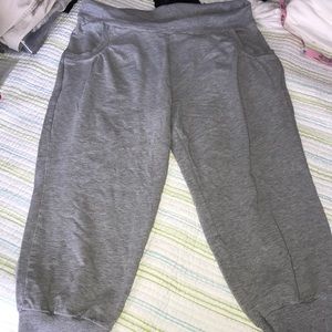 H&M Capri Sweats 1484